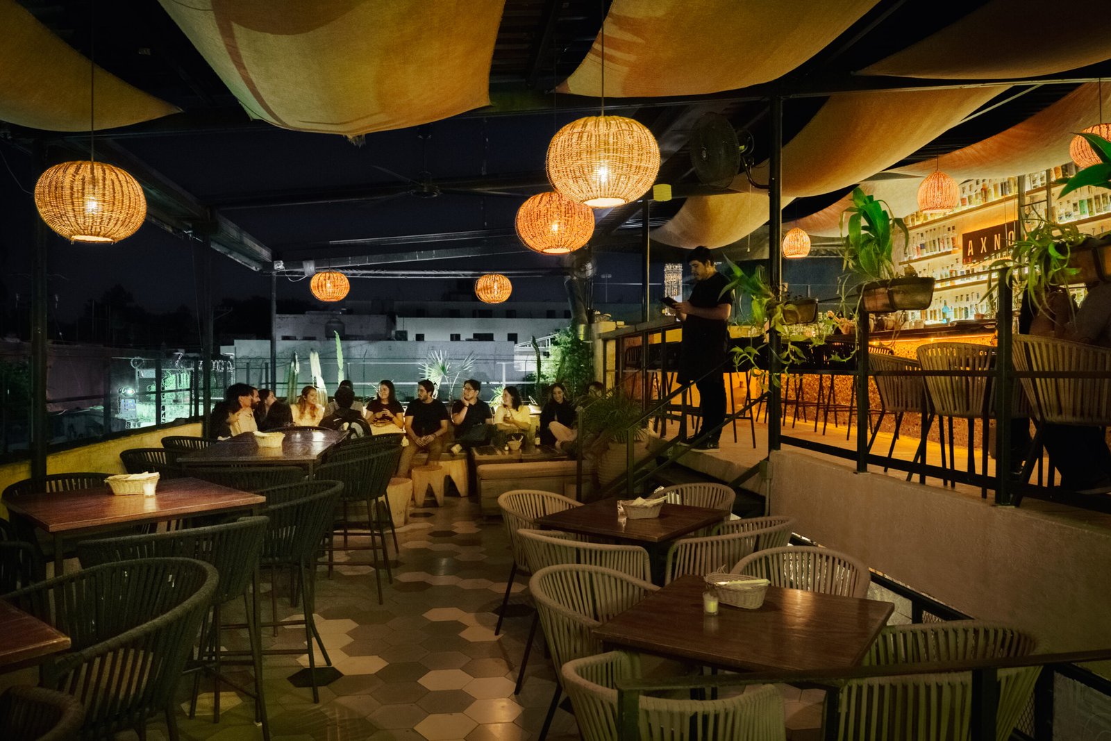 Who Studio x Axno Bar · NOEMA Estudio · Fotografía Arquitectónica 2025