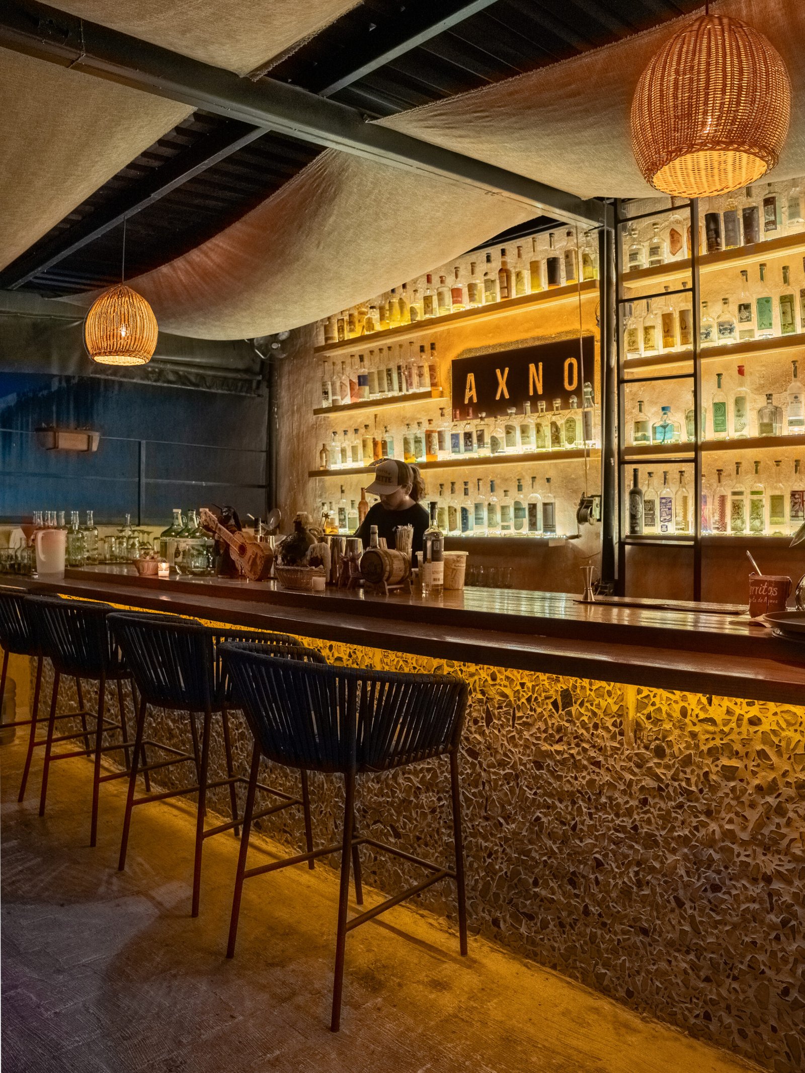 Who Studio x Axno Bar · NOEMA Estudio · Fotografía Arquitectónica 2025